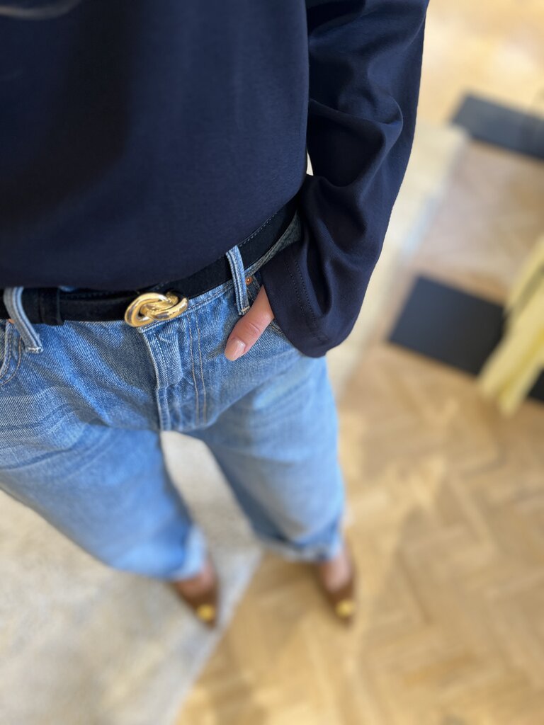 Knot belt black suede