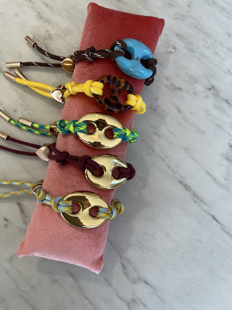 Nilu Bracelet pig blue/gold