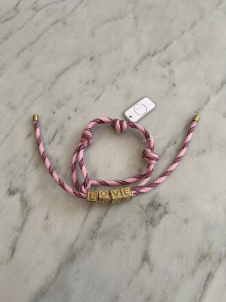 Nilu Love cord bracelet pink