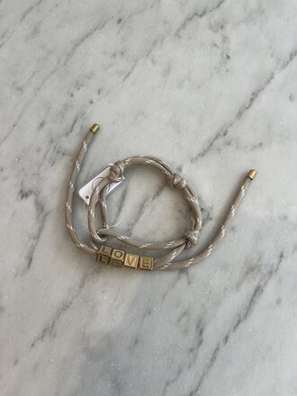 Nilu Love cord bracelet beige
