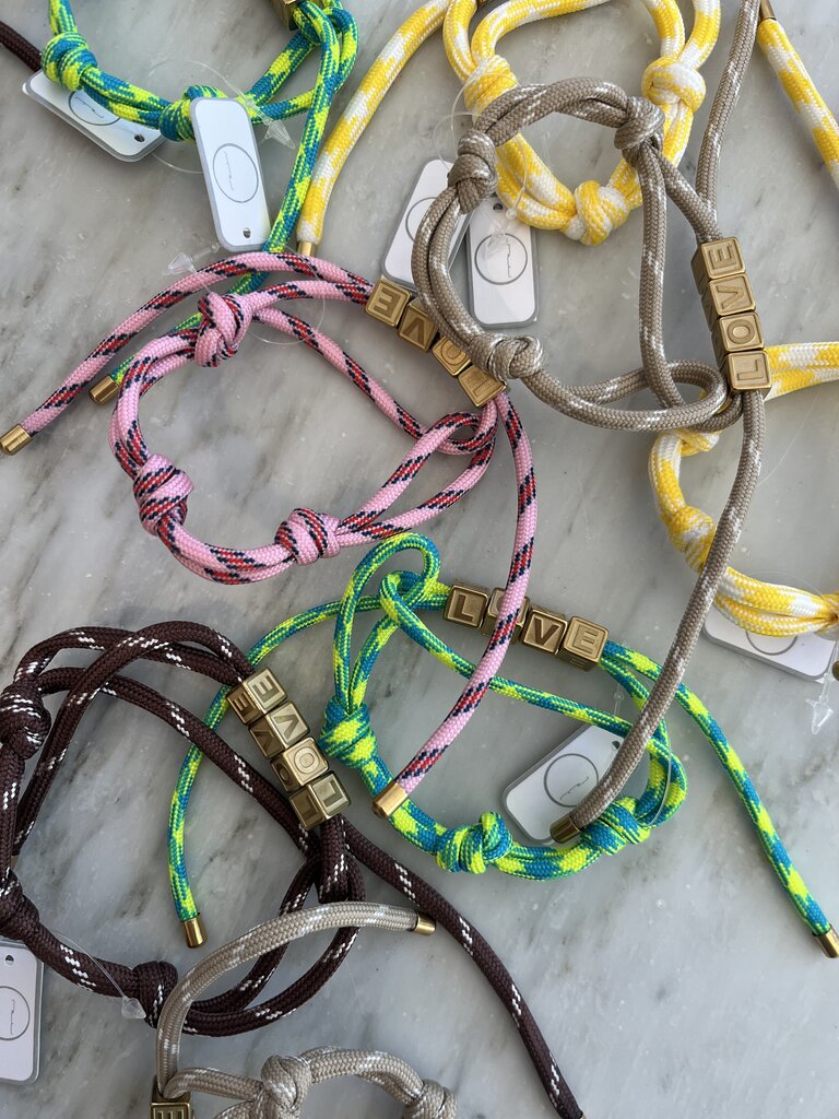 Nilu Love cord bracelet brown