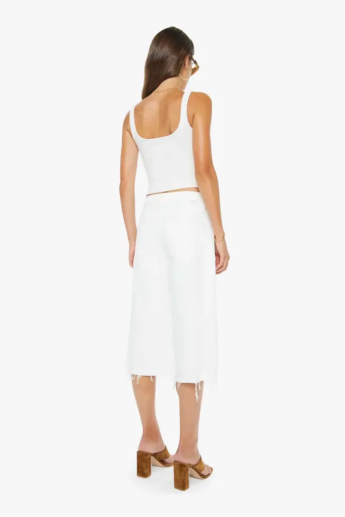 White fray bermuda