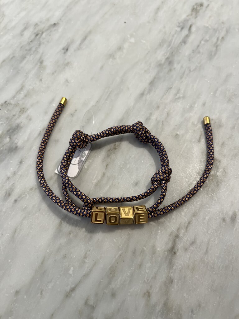 Nilu Love bracelet