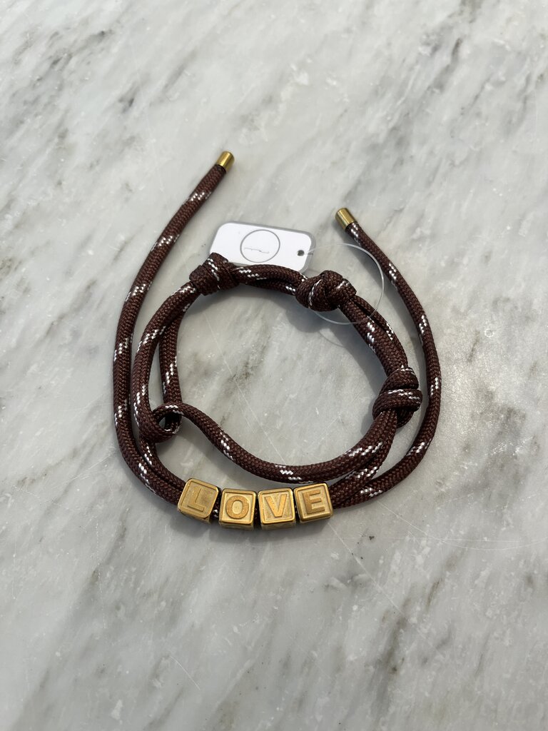 Nilu Love bracelet