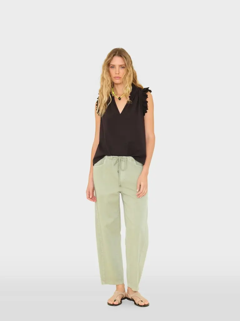 Xirena Light armygreen pants
