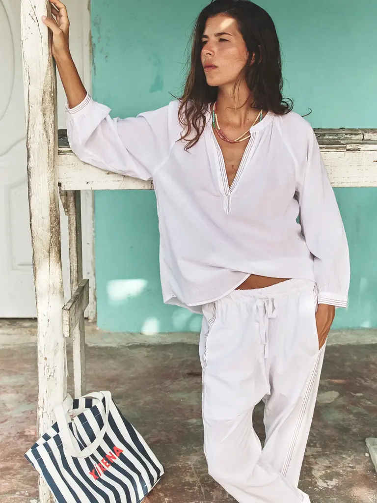 Xirena White lightweight cotton blouse