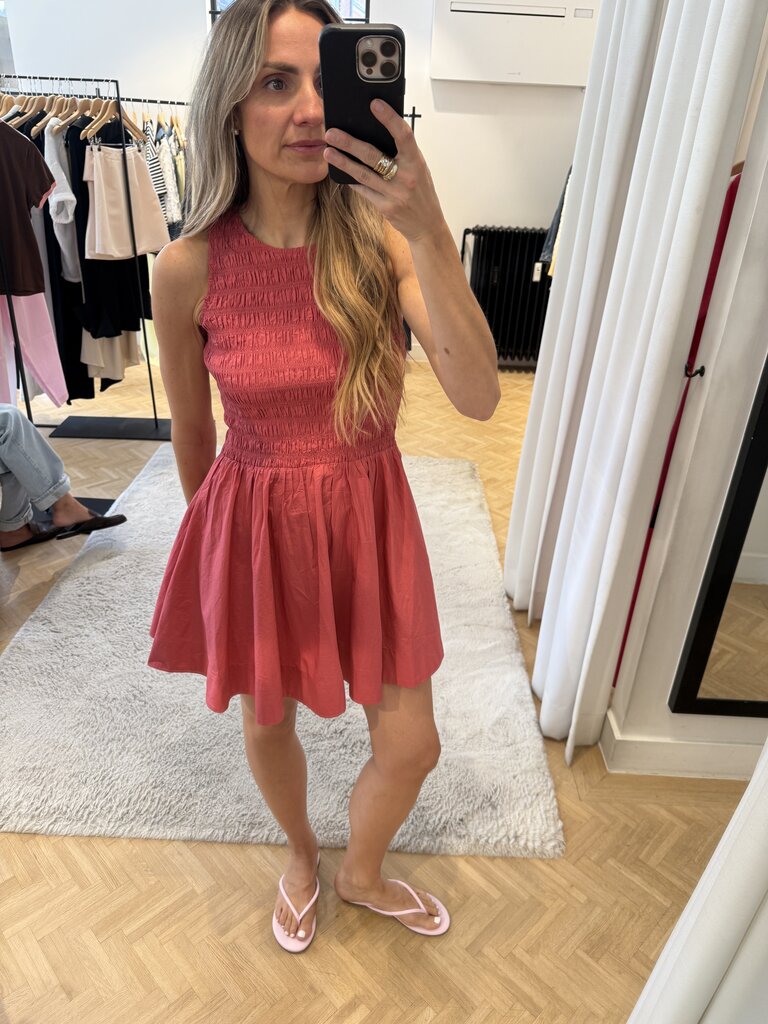 Xirena Raspberry smockdress