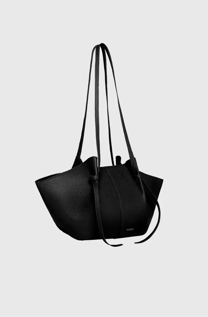 Yuzefi Medium bag black leather
