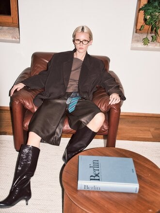 8 PM Faux leather bermuda