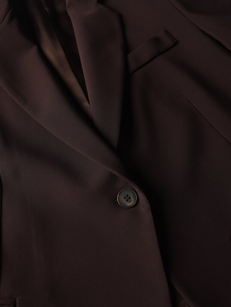 8 PM Burgundy oversized blazer