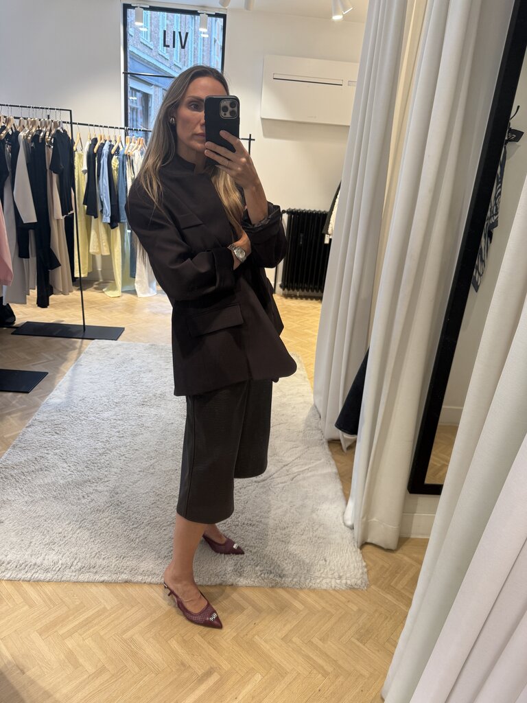 8 PM Chocolate oversized blazer