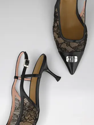Lace slingback black