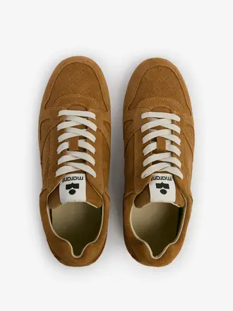 Cognac suede sneakers
