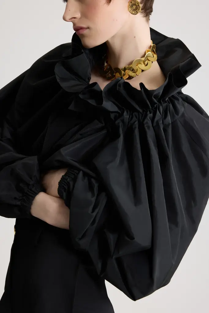 Patou Volume shirt black