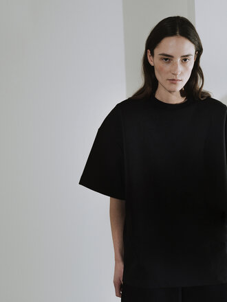 Rhune Lumi oversized tee black