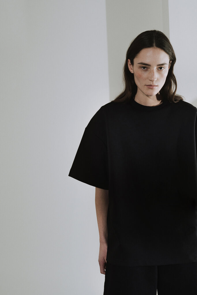 Rhune Lumi oversized tee black