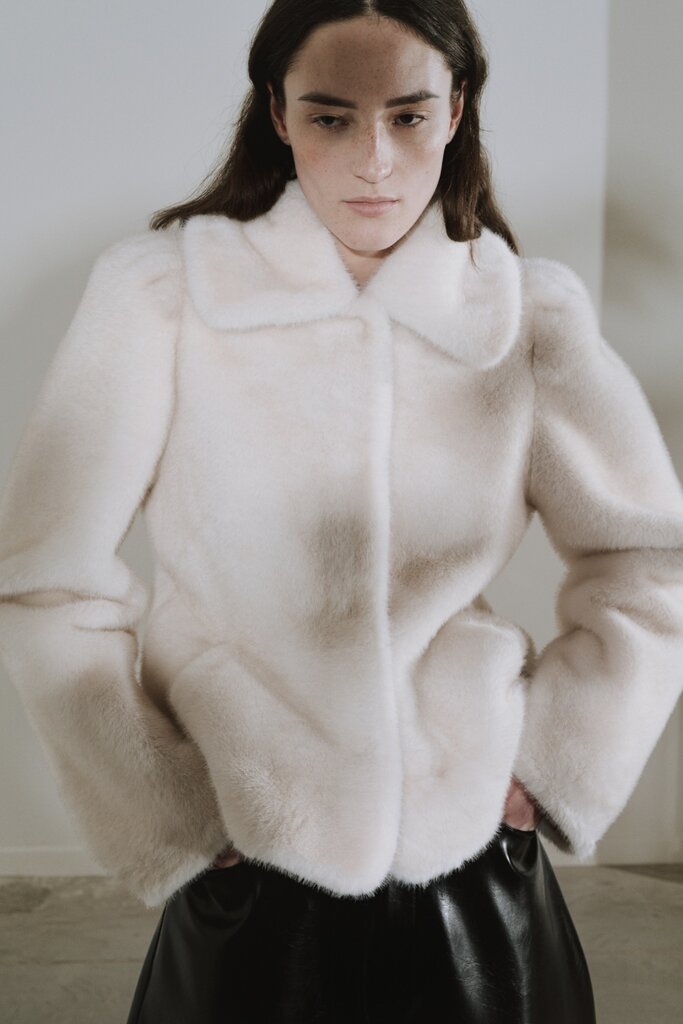 Rhune Endra faux fur coat ecru