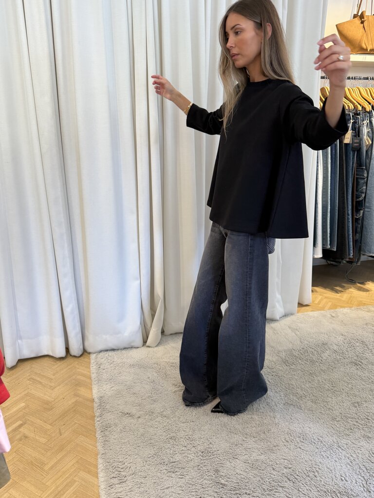 Rhune Gigi longsleeve top black