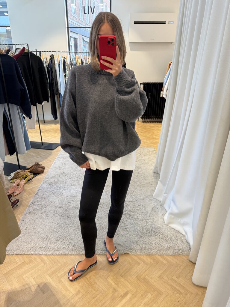 Rhune June knit darkgrey