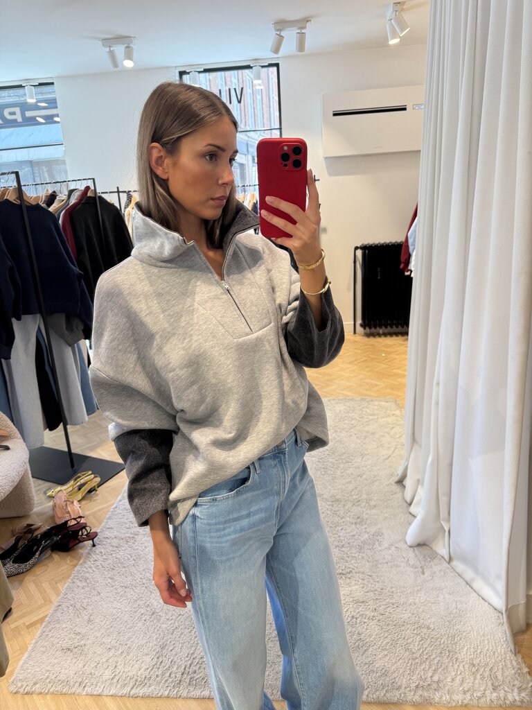 Collectors Club Grey sweater