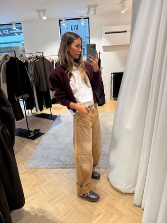 Nine in the morning Camel stonewashed pants