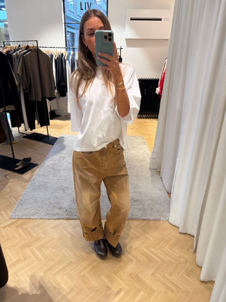 Nine in the morning Camel stonewashed pants