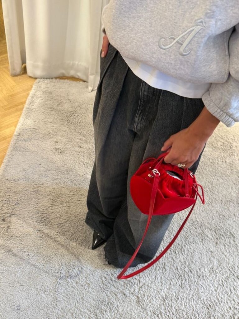 Rotate Red heart bag