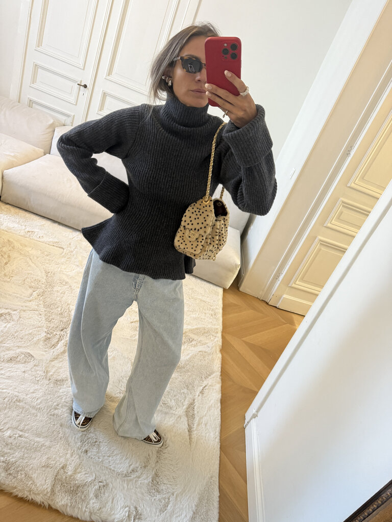 Rhune Maren Knit Dark Grey