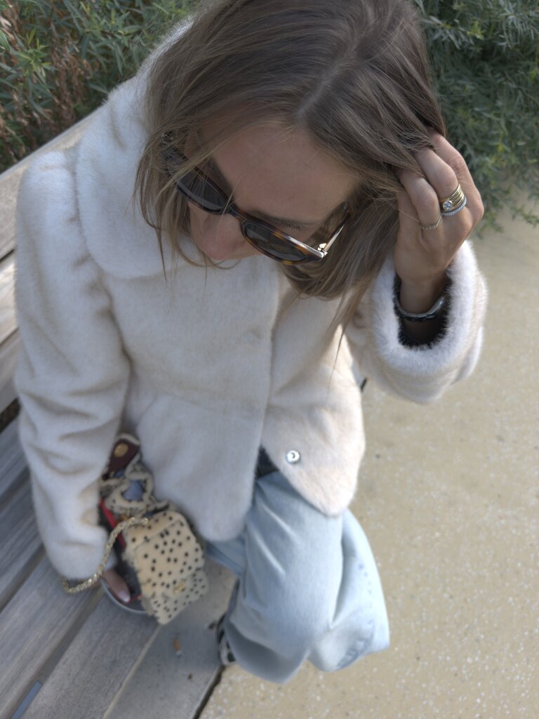 Rhune Endra faux fur coat ecru