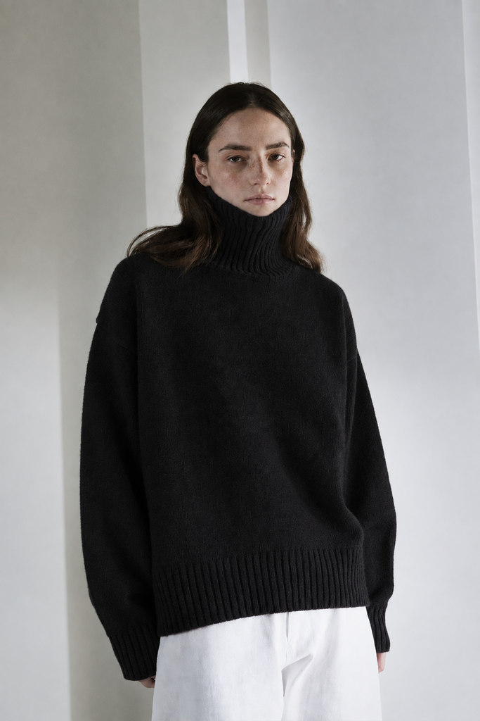 Rhune Alba knit black