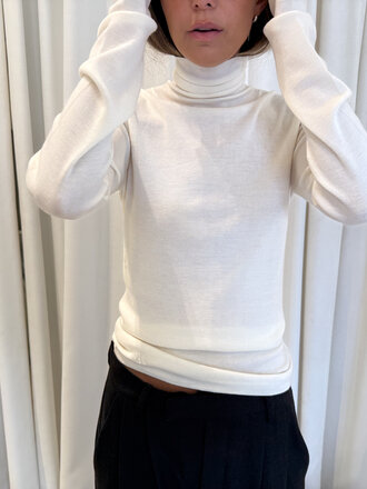 Rhune Cael fine turtleneck offwhite