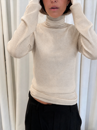 Rhune Cael Turtleneck Beige