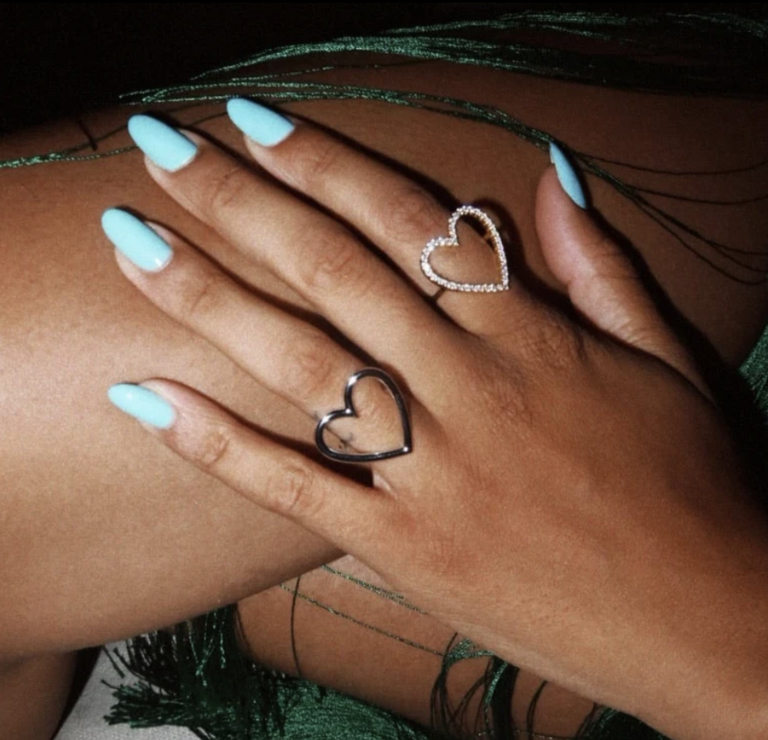 Billion Avenue Heart ring