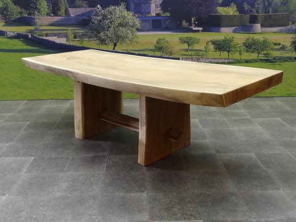 AVH-Collectie Boomstamtafel kopzit 250x100xH77,5 cm - bladdikte 10 cm AVH-Collectie Boomstamtafel kopzit 250x100xH77,5 cm - bladdikte 10 cm