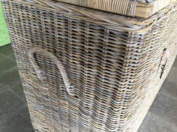 AVH-Collectie Kussenbox middel 151x51xH95 cm naturel rotan AVH-Collectie Kussenbox middel 151x51xH95 cm naturel rotan