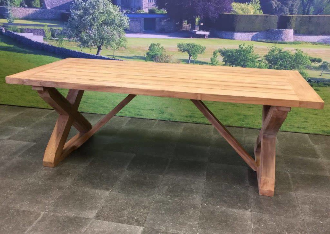 AVH-Collectie Minerva dining tuintafel 260x100xH77 cm teak geschoord AVH-Collectie Minerva dining tuintafel 260x100xH77 cm teak geschoord