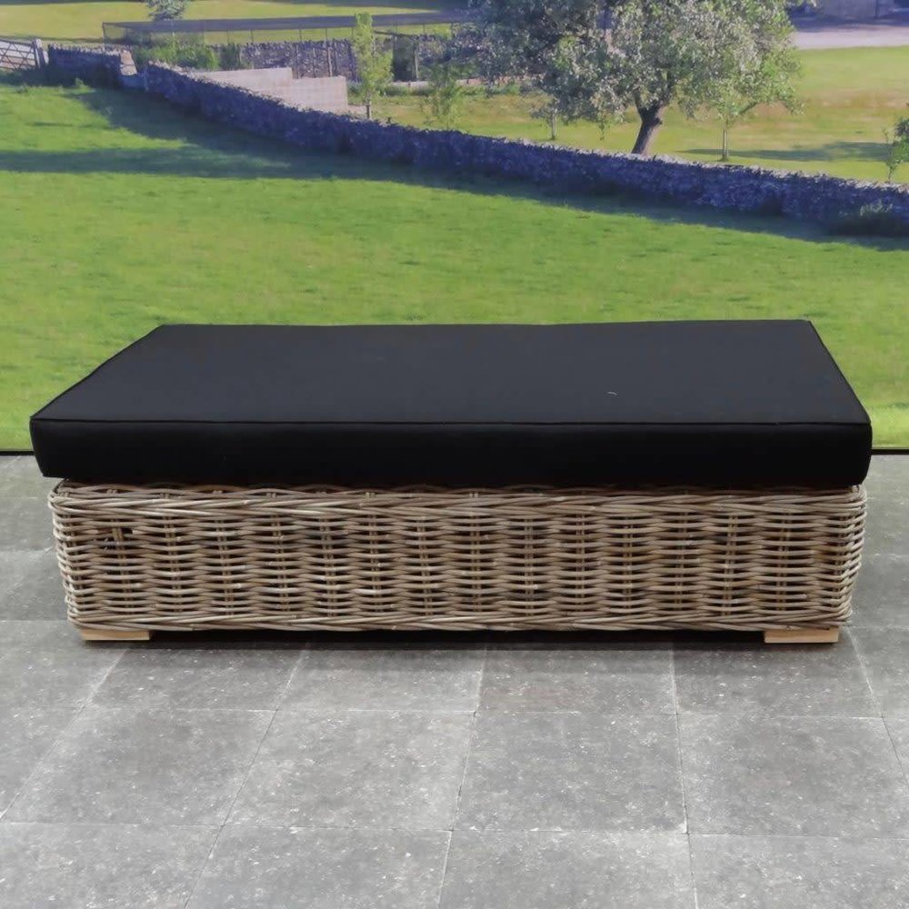 AVH-Collectie Nissah voetenbank 143x75xH43 cm naturel rotan - nagata black AVH-Collectie Nissah voetenbank 143x75xH43 cm naturel rotan - nagata black