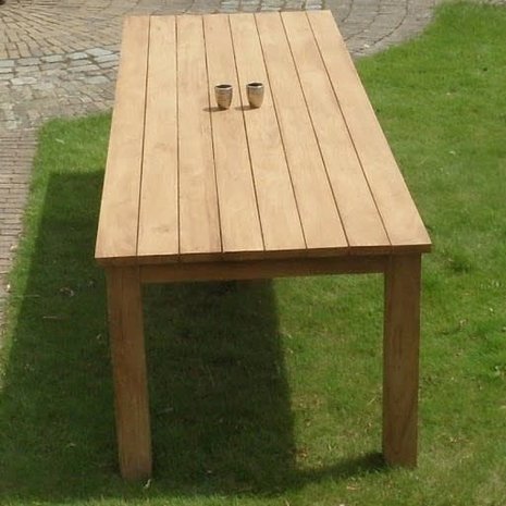 AVH-Collectie Old Java dining tuintafel 260x100xH77,5 cm teak AVH-Collectie Old Java dining tuintafel 260x100xH77,5 cm teak