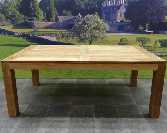 AVH-Collectie Krista dining tuintafel 160x95xH77,5 cm teak AVH-Collectie Krista dining tuintafel 160x95xH77,5 cm teak