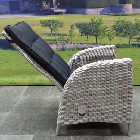 AVH-Collectie Riccione Menorca dining tuinset 110 cm rond verstelbaar 5-delig wit grijs AVH-Collectie Riccione Menorca dining tuinset 110 cm rond verstelbaar 5-delig wit grijs