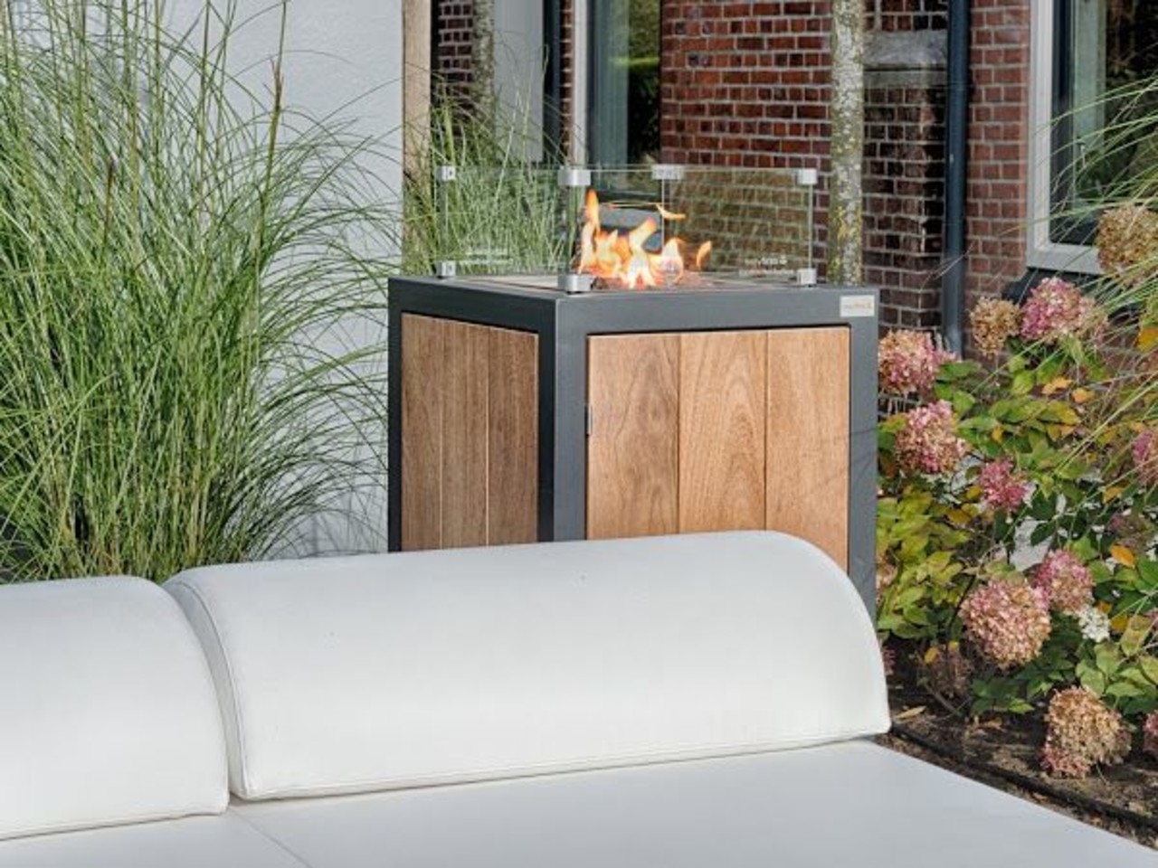 Easyfires vuurzuil vierkant 45x45xH100 cm Easyfires vuurzuil vierkant 45x45xH100 cm