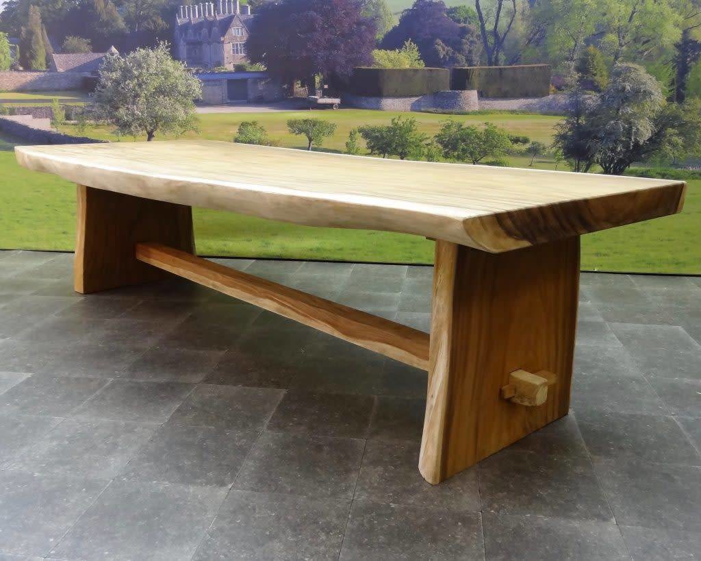 De kleur van je tuintafel