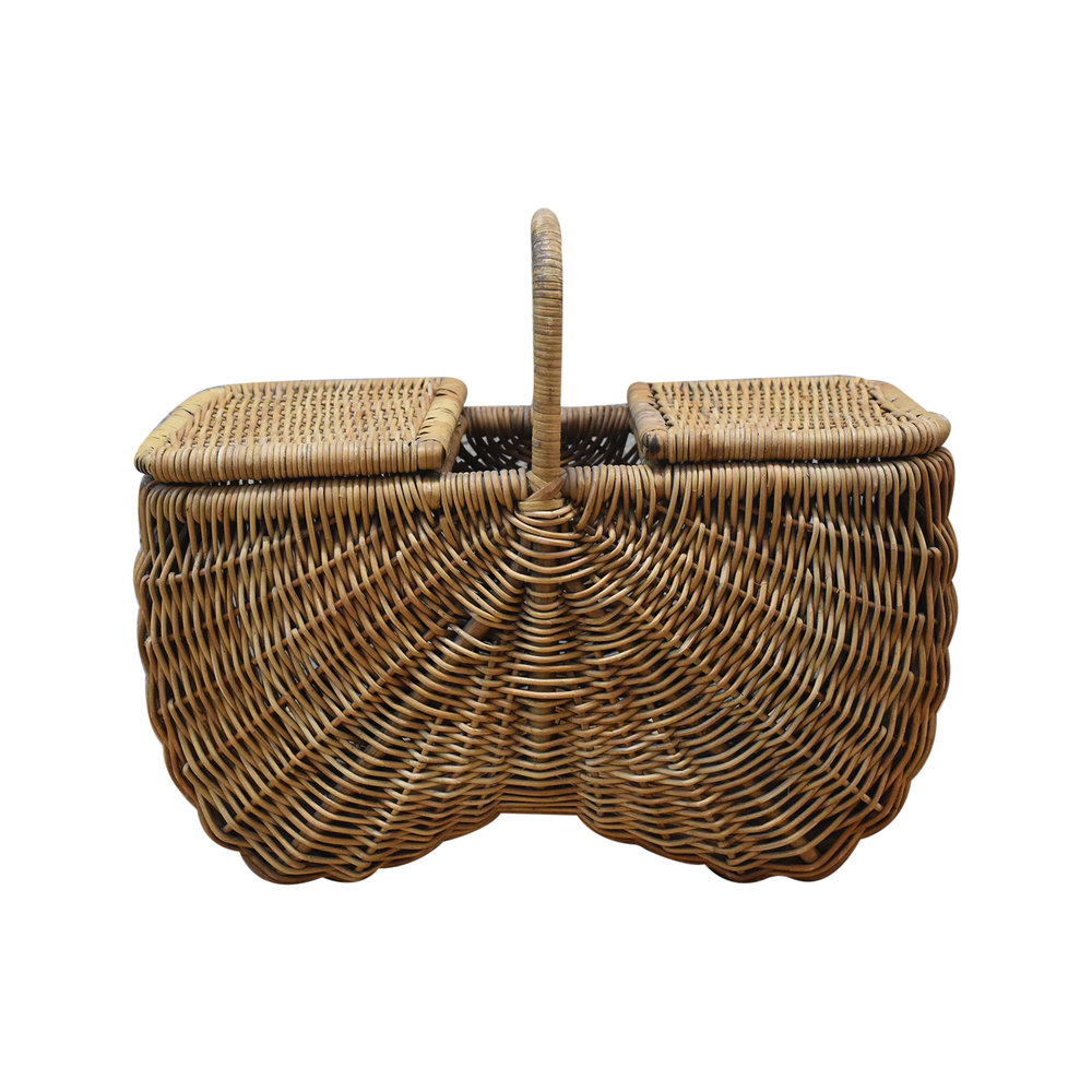 AVH-Collectie Eros lacak merah picknickmand 55x30xH30-45 cm AVH-Collectie Eros lacak merah picknickmand 55x30xH30-45 cm