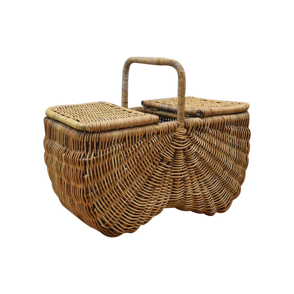 AVH-Collectie Eros lacak merah picknickmand 55x30xH30-45 cm AVH-Collectie Eros lacak merah picknickmand 55x30xH30-45 cm