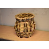 AVH-Collectie Bo Lacak Merah mand 31x31xH34 cm AVH-Collectie Bo Lacak Merah mand 31x31xH34 cm