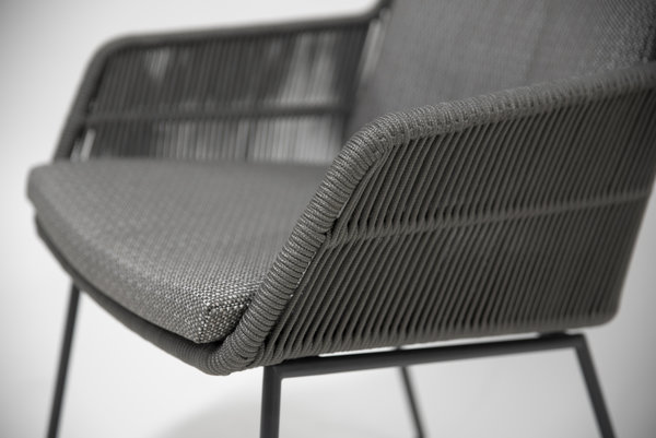 4 Seasons Outdoor 4 Seasons Outdoor Valencia dining stoel Platinum 4 Seasons Outdoor 4 Seasons Outdoor Valencia dining stoel Platinum