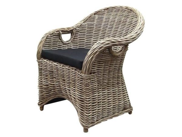 AVH-Collectie Macau Krista dining tuinset 240x100xH77 cm 7 delig rotan AVH-Collectie Macau Krista dining tuinset 240x100xH77 cm 7 delig rotan