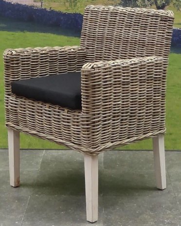 AVH-Collectie Reyhan dining tuinstoel naturel rotan - olefin black AVH-Collectie Reyhan dining tuinstoel naturel rotan - olefin black
