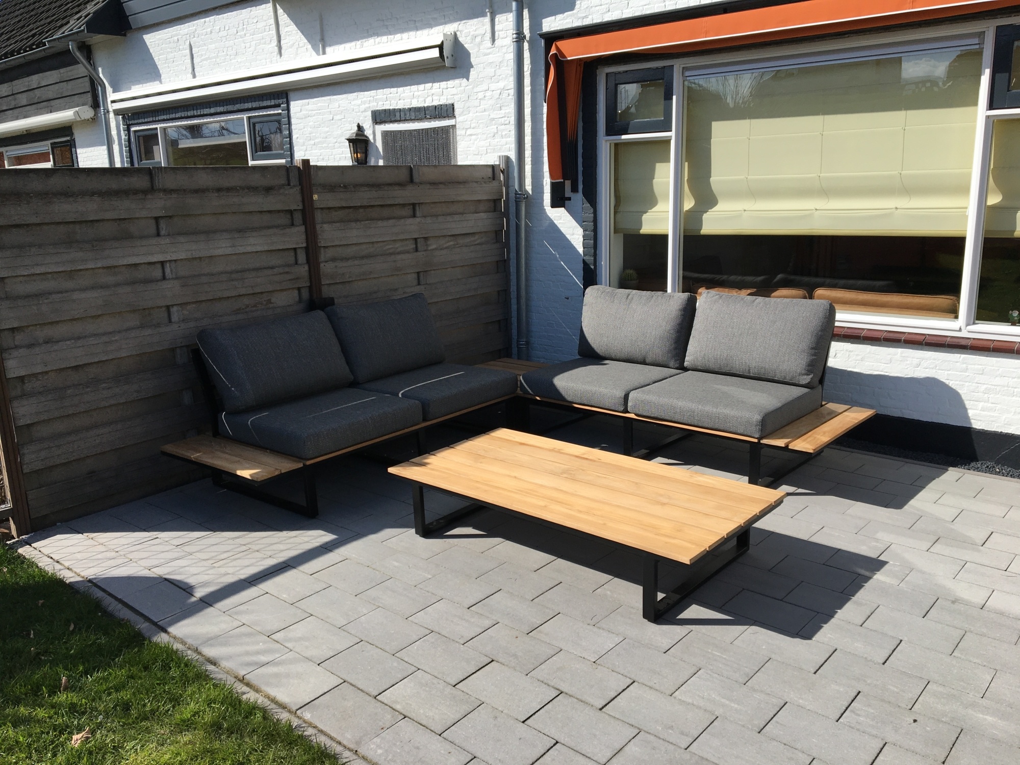 De mooiste manieren om je tuin te omheinen De mooiste manieren om je tuin te omheinen