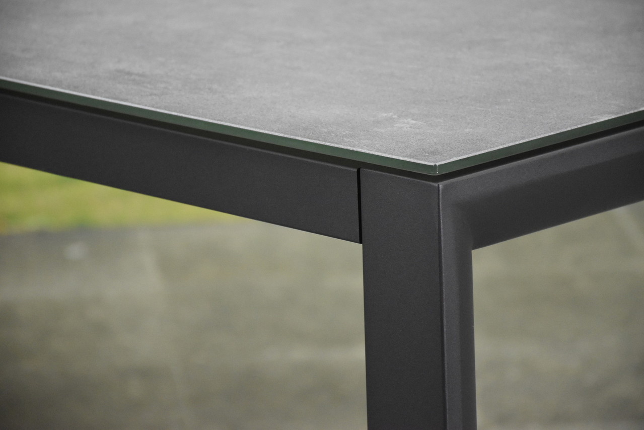 AVH-Collectie Nancy Angora dining tuinset 220x100xH74,5 7 delig aluminium AVH-Collectie Nancy Angora dining tuinset 220x100xH74,5 7 delig aluminium